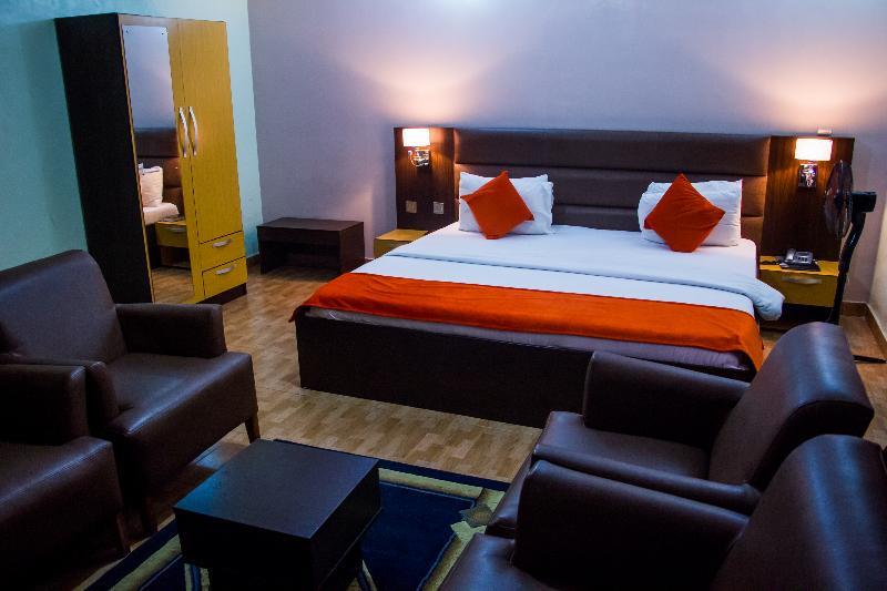 Downtown Royal Hotel Ikeja Eksteriør billede