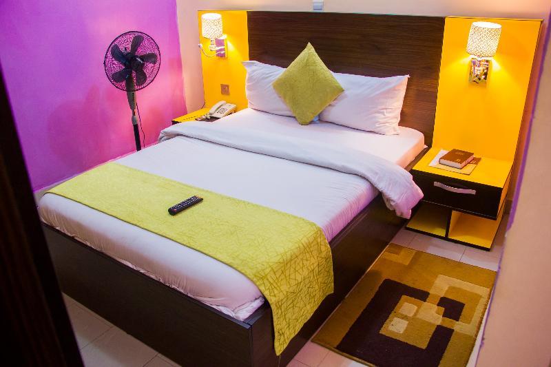 Downtown Royal Hotel Ikeja Eksteriør billede