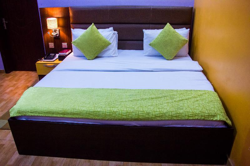Downtown Royal Hotel Ikeja Eksteriør billede