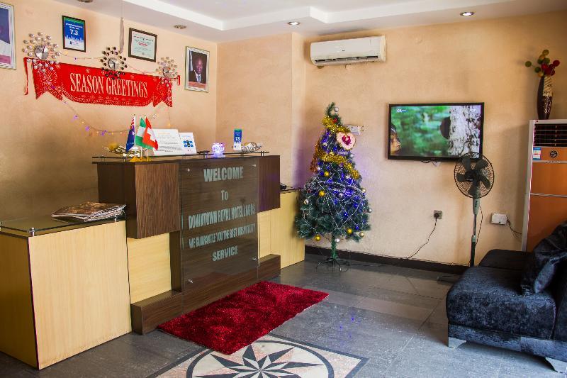 Downtown Royal Hotel Ikeja Eksteriør billede