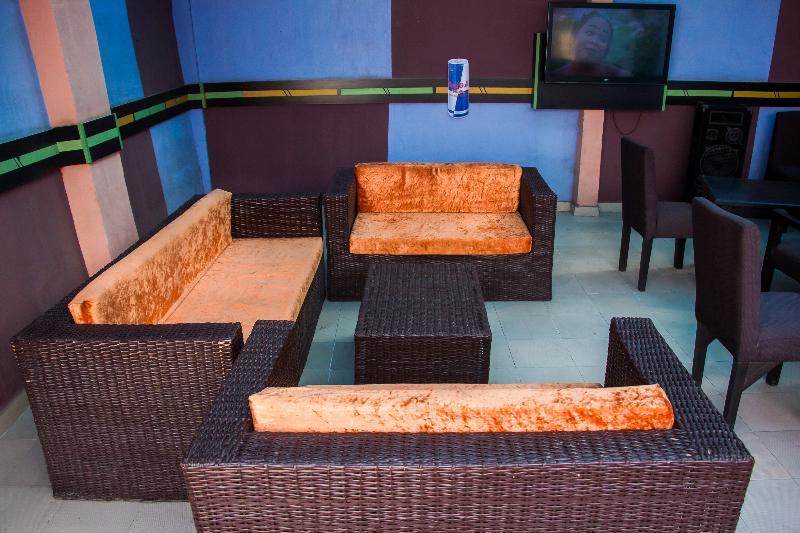 Downtown Royal Hotel Ikeja Eksteriør billede